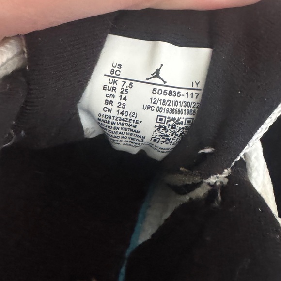 Jordan 11 retro low legend blue 8c - Picture 6 of 6